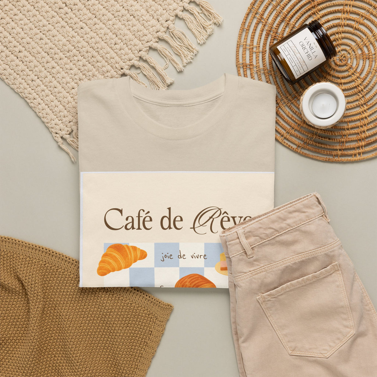 Café de Rêve Pastries T-Shirt — French Bakery Graphic Tee