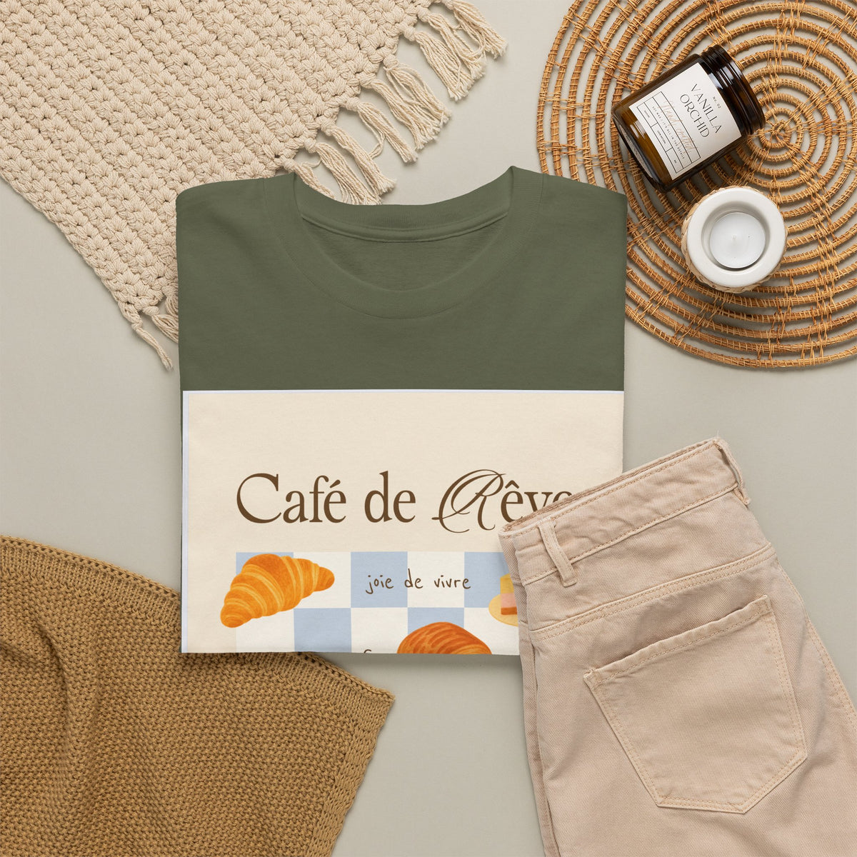 Café de Rêve Pastries T-Shirt — French Bakery Graphic Tee