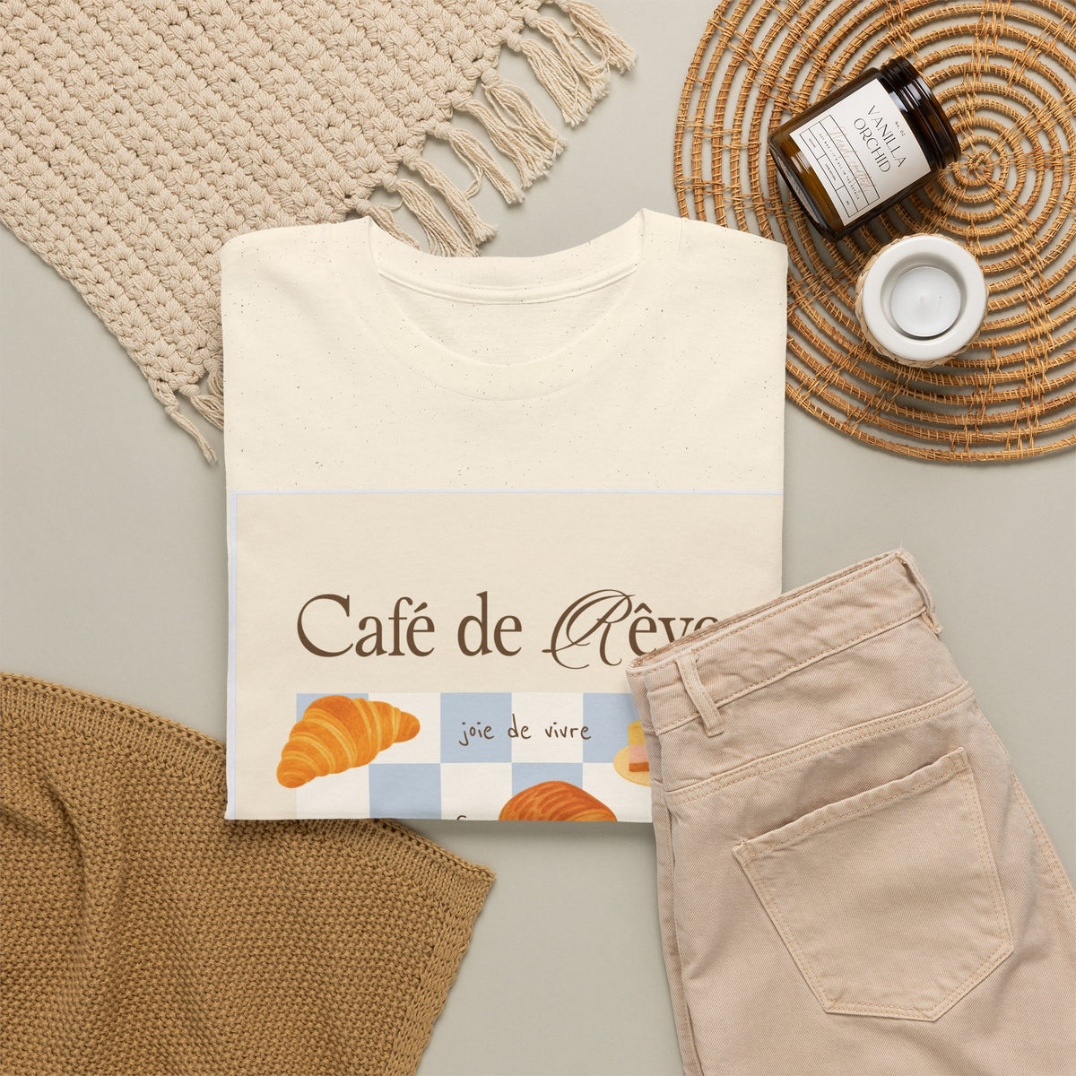 Café de Rêve Pastries T-Shirt — French Bakery Graphic Tee